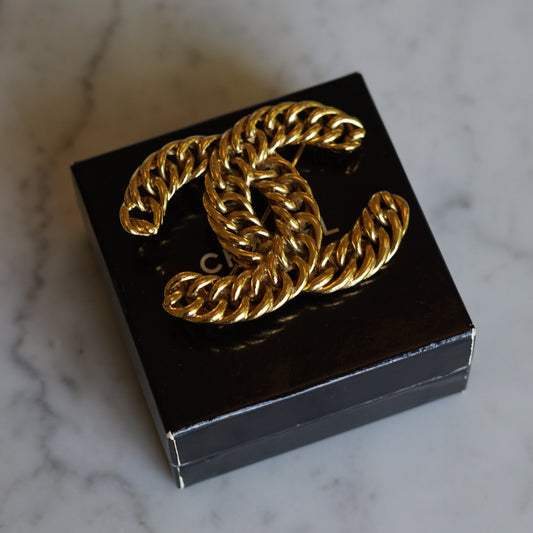 CHANEL BROOCH