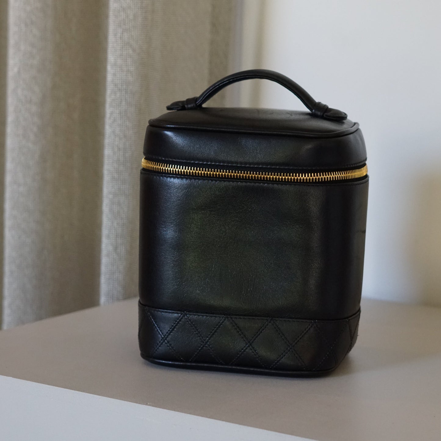 CHANEL VANITY CASE