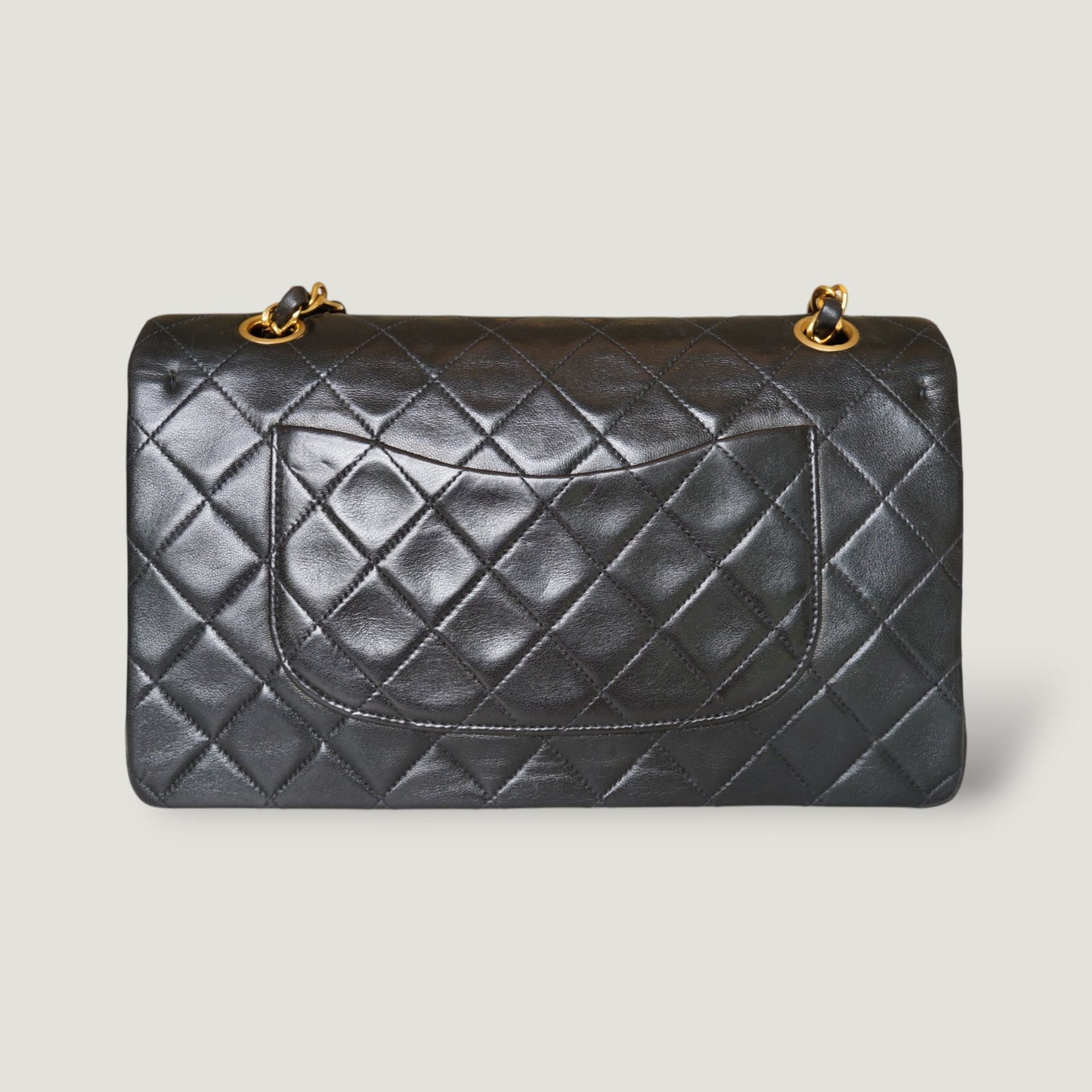 CHANEL CLASSIC MEDIUM BAG