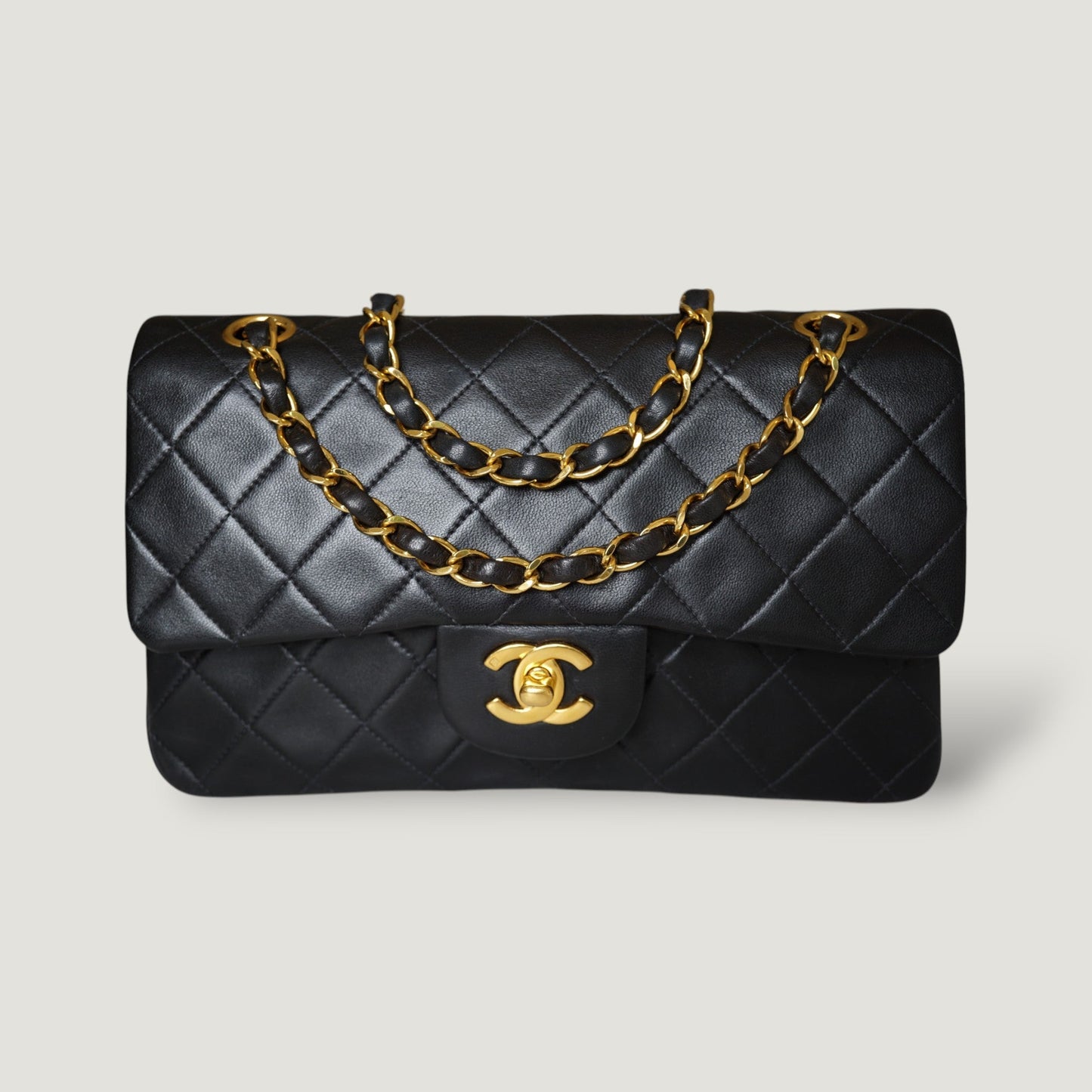 CHANEL CLASSIC SMALL BAG