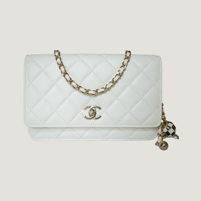 CHANEL WALLET ON CHAIN