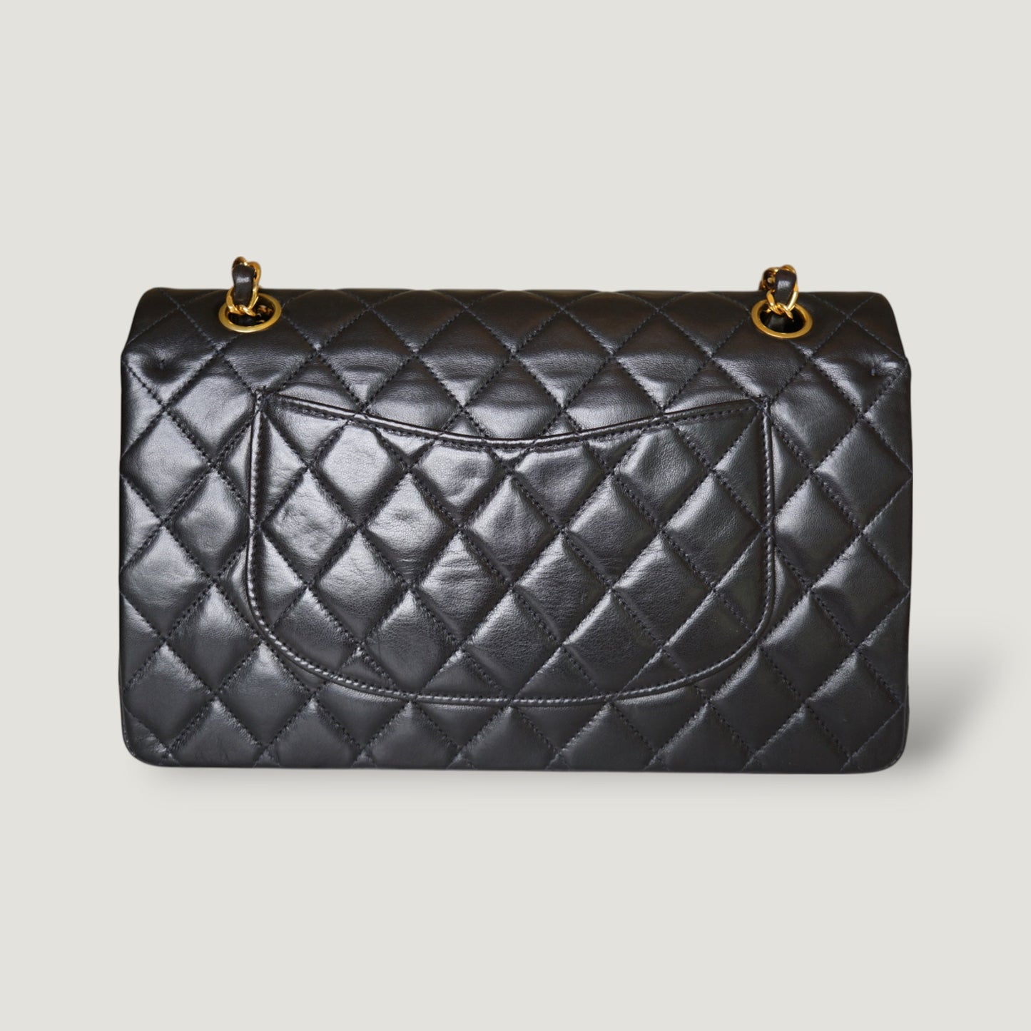 CHANEL CLASSIC MEDIUM BAG
