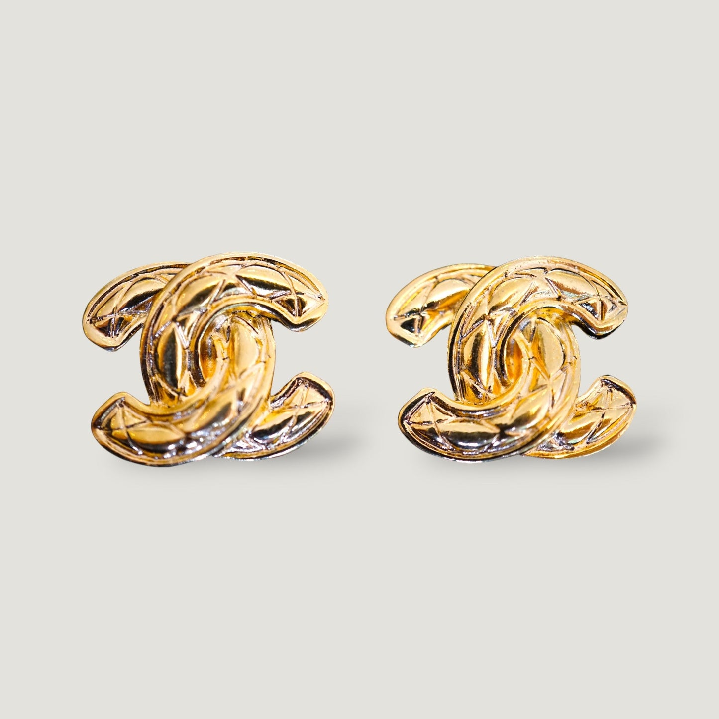 CHANEL CUFFLINKS