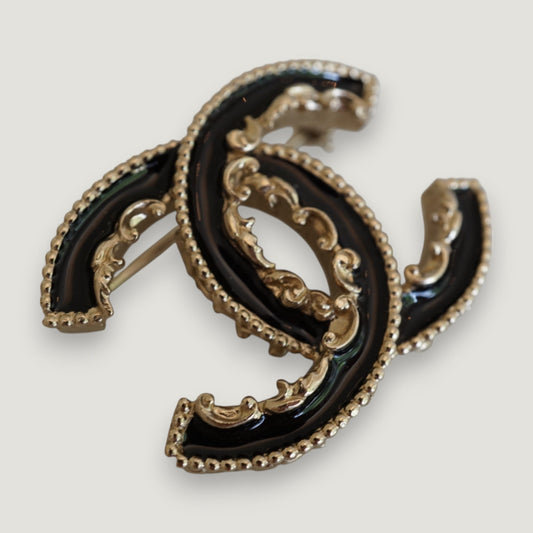 CHANEL BROOCH