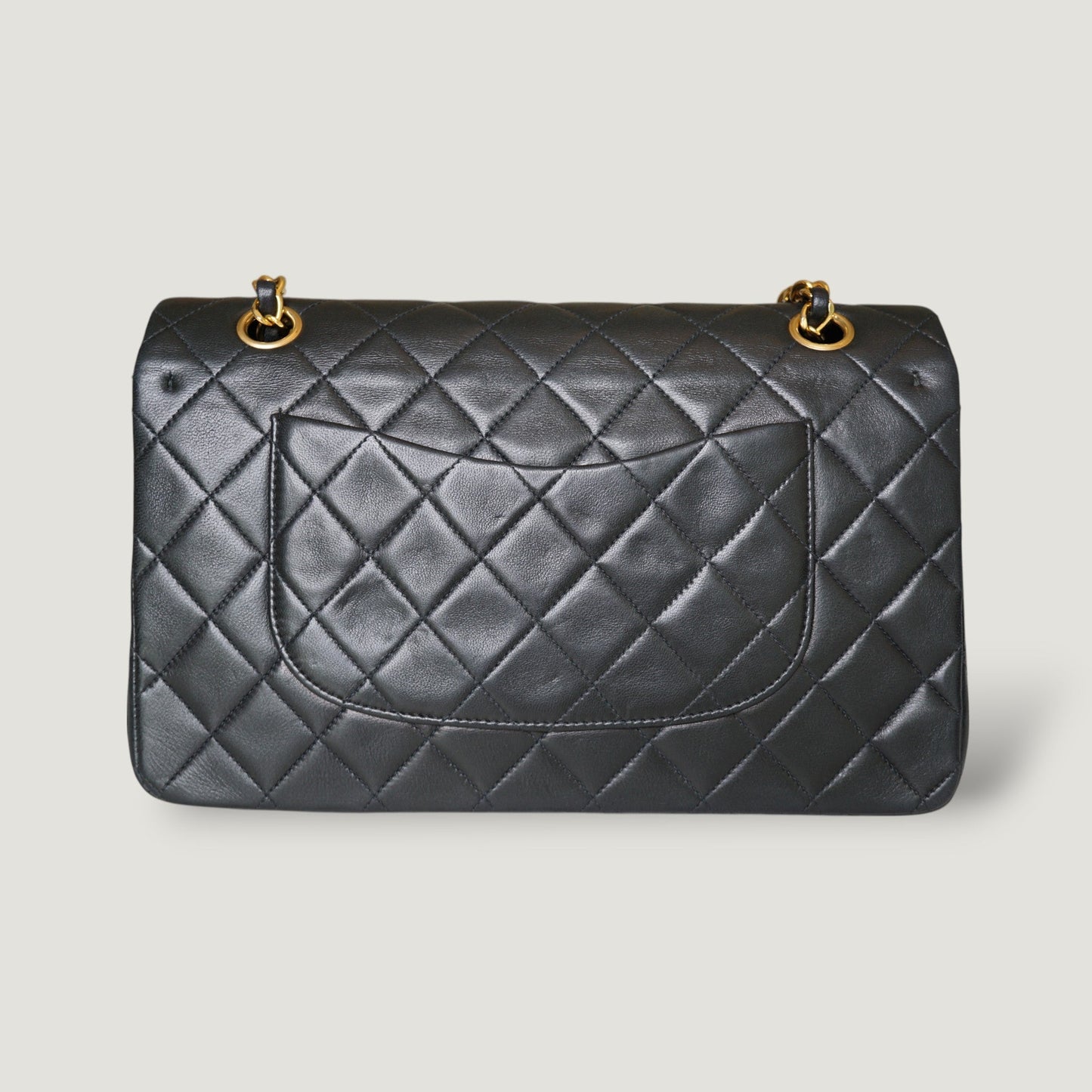 CHANEL CLASSIC MEDIUM BAG