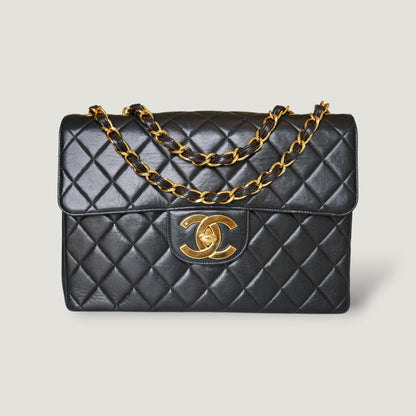 CHANEL CLASSIC JUMBO BAG