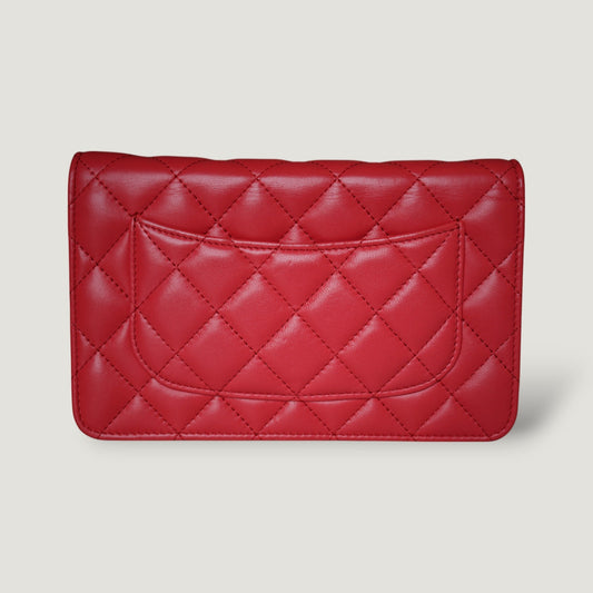 CHANEL WALLET ON CHAIN