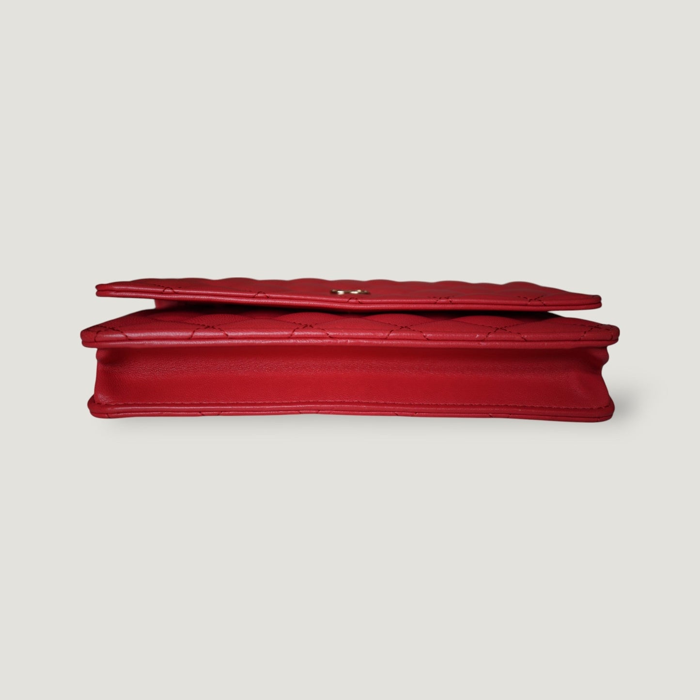 CHANEL WALLET ON CHAIN