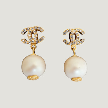 CHANEL EARRINGS | PEARLS