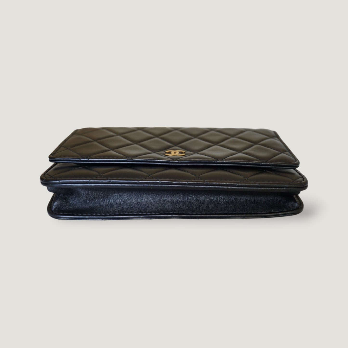 CHANEL WALLET ON CHAIN