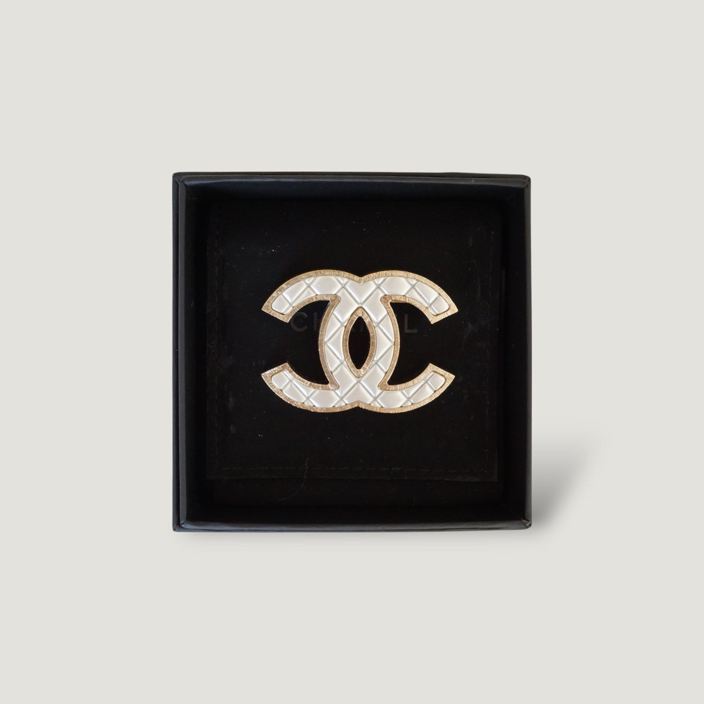 CHANEL BROOCH
