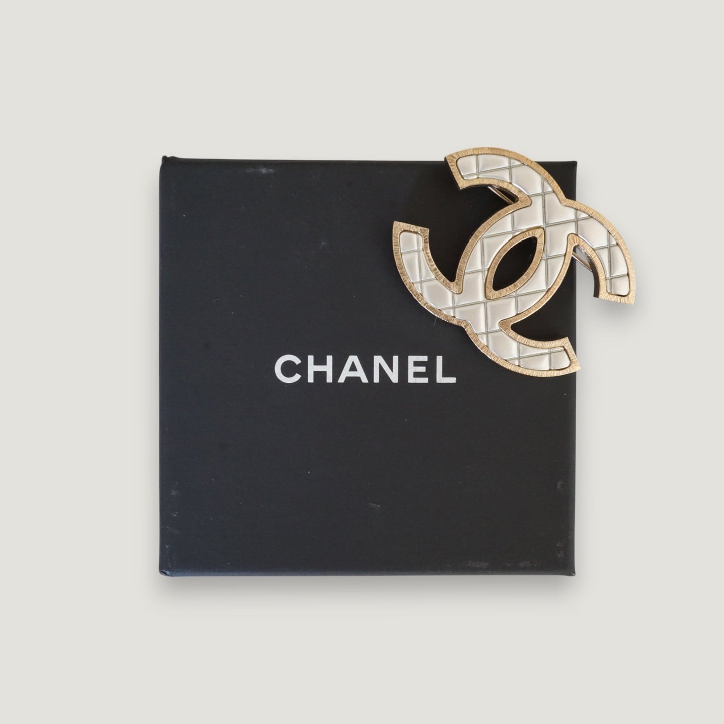 CHANEL BROOCH