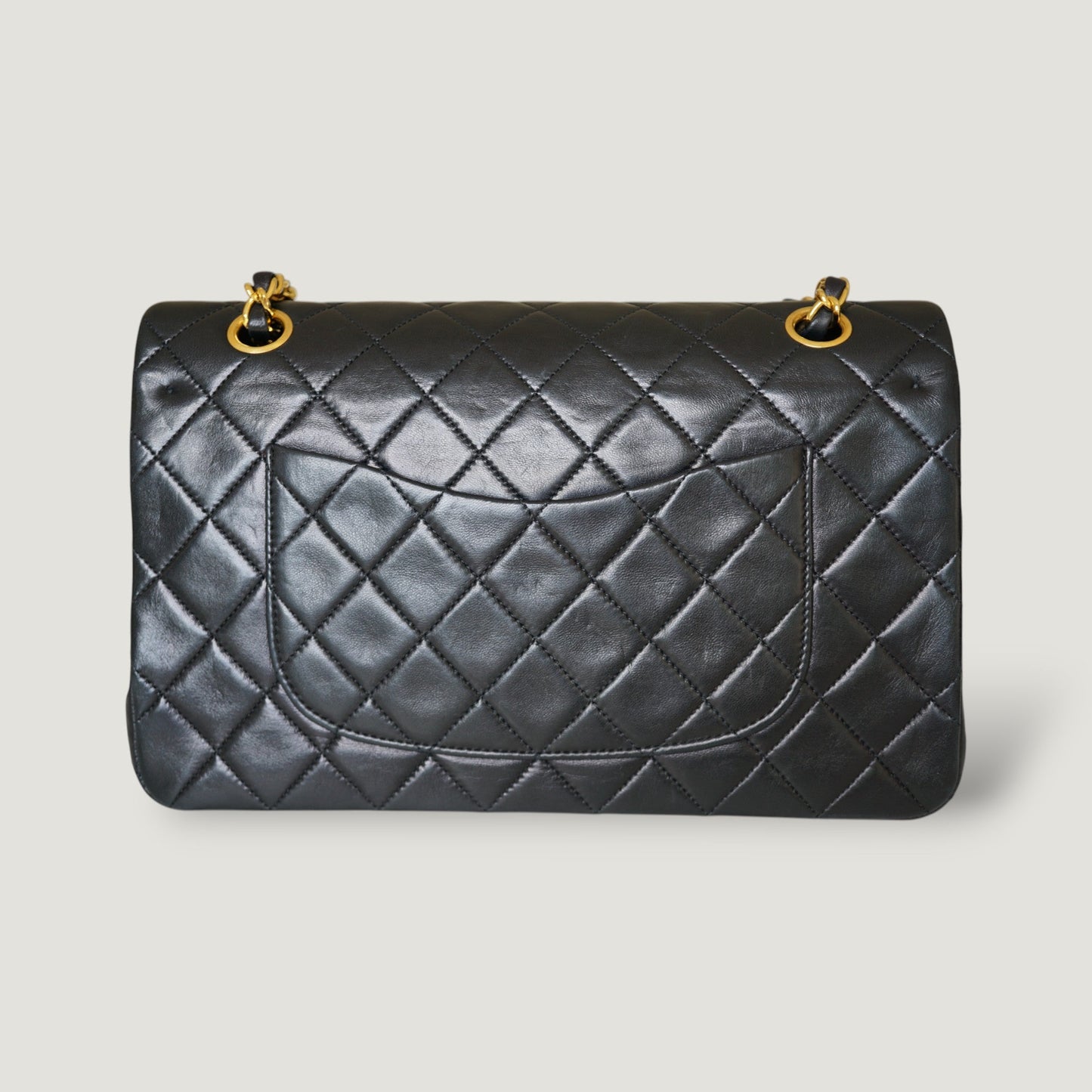 CHANEL CLASSIC MEDIUM BAG