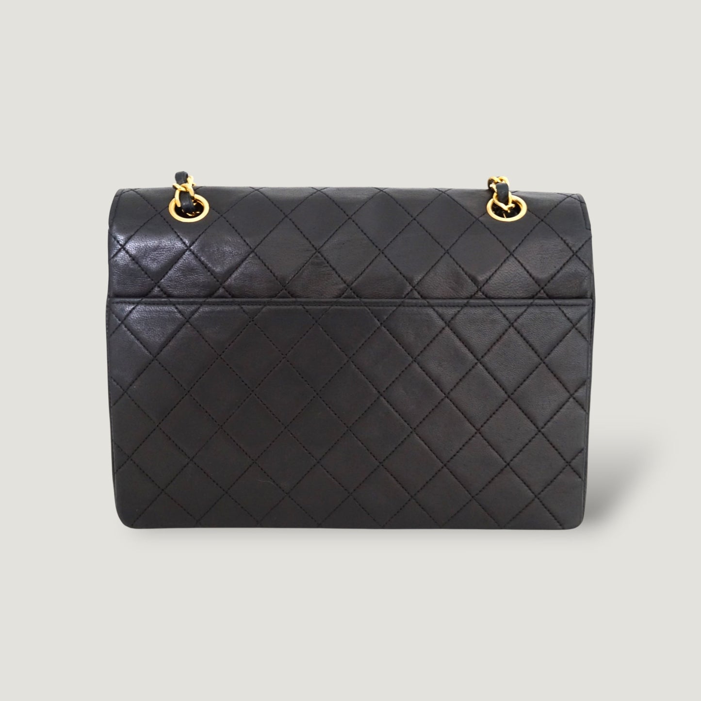 CHANEL SINGLE FLAP BAG