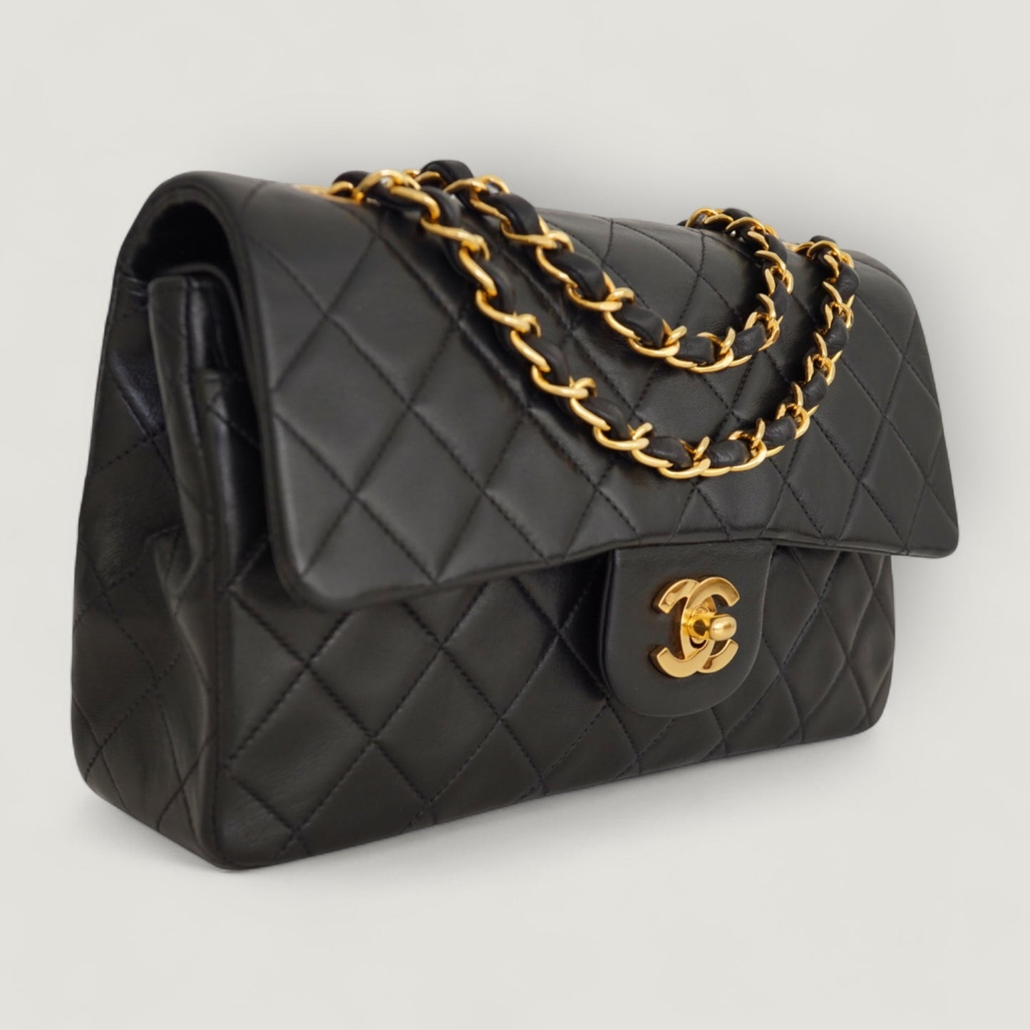 CHANEL CLASSIC SMALL BAG