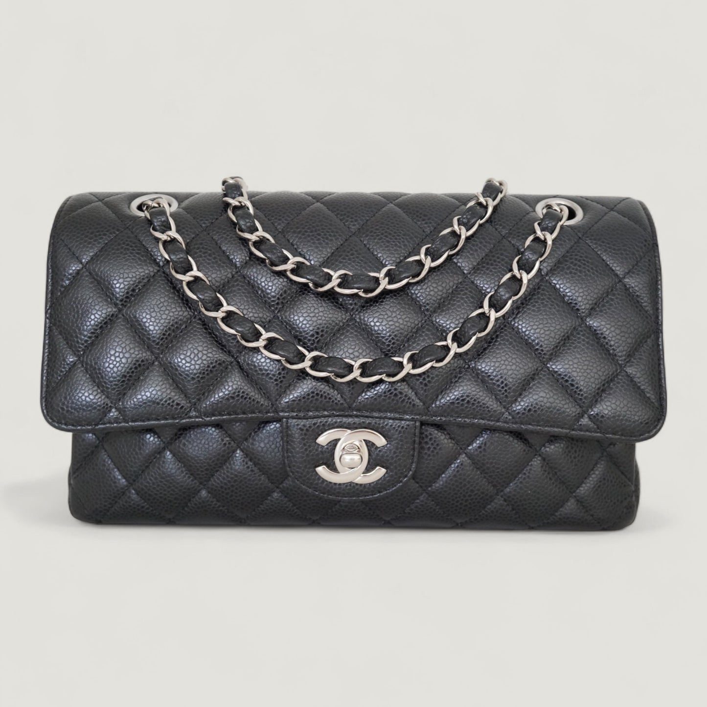 CHANEL CLASSIC MEDIUM BAG