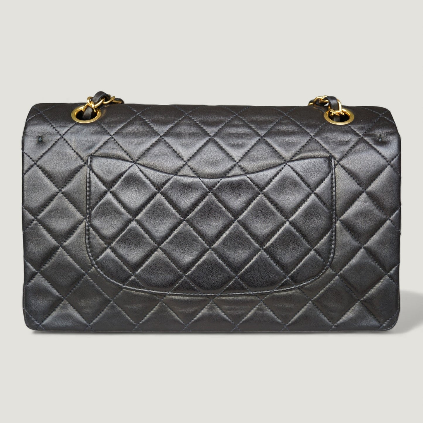 CHANEL CLASSIC MEDIUM BAG