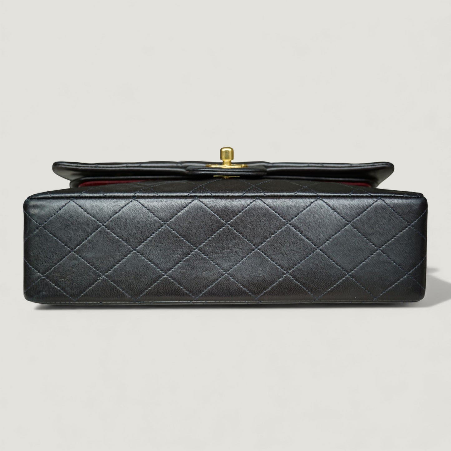 CHANEL CLASSIC MEDIUM BAG