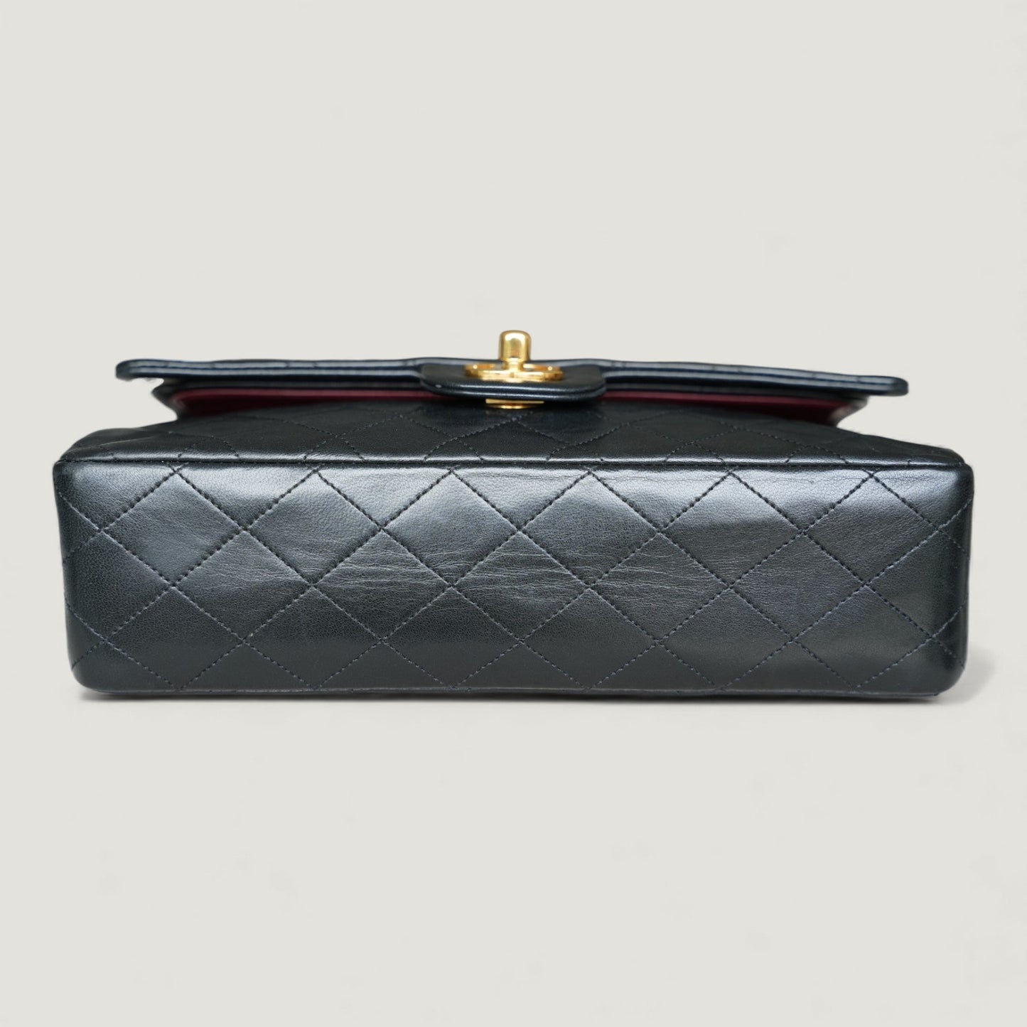 CHANEL CLASSIC MEDIUM BAG