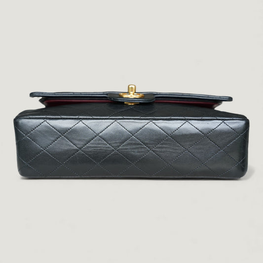 CHANEL CLASSIC MEDIUM BAG