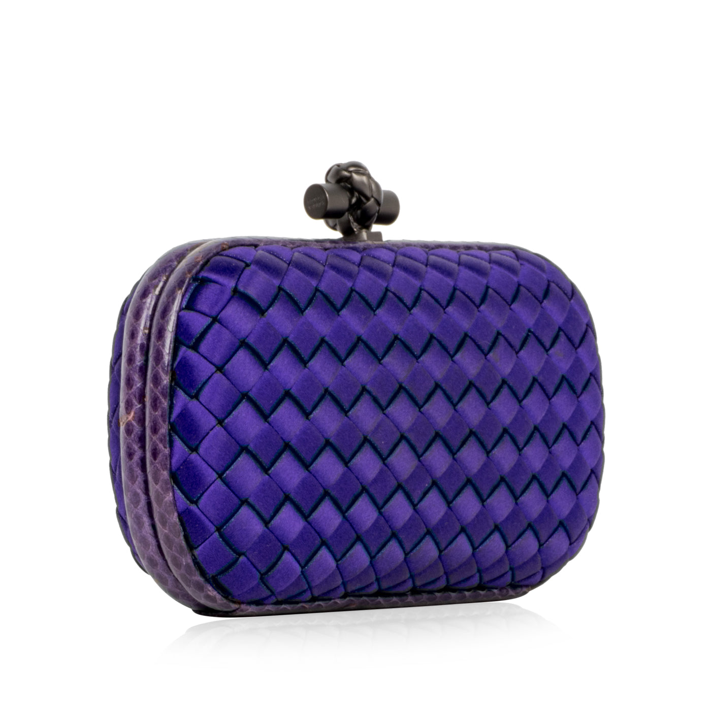 Knot Clutch