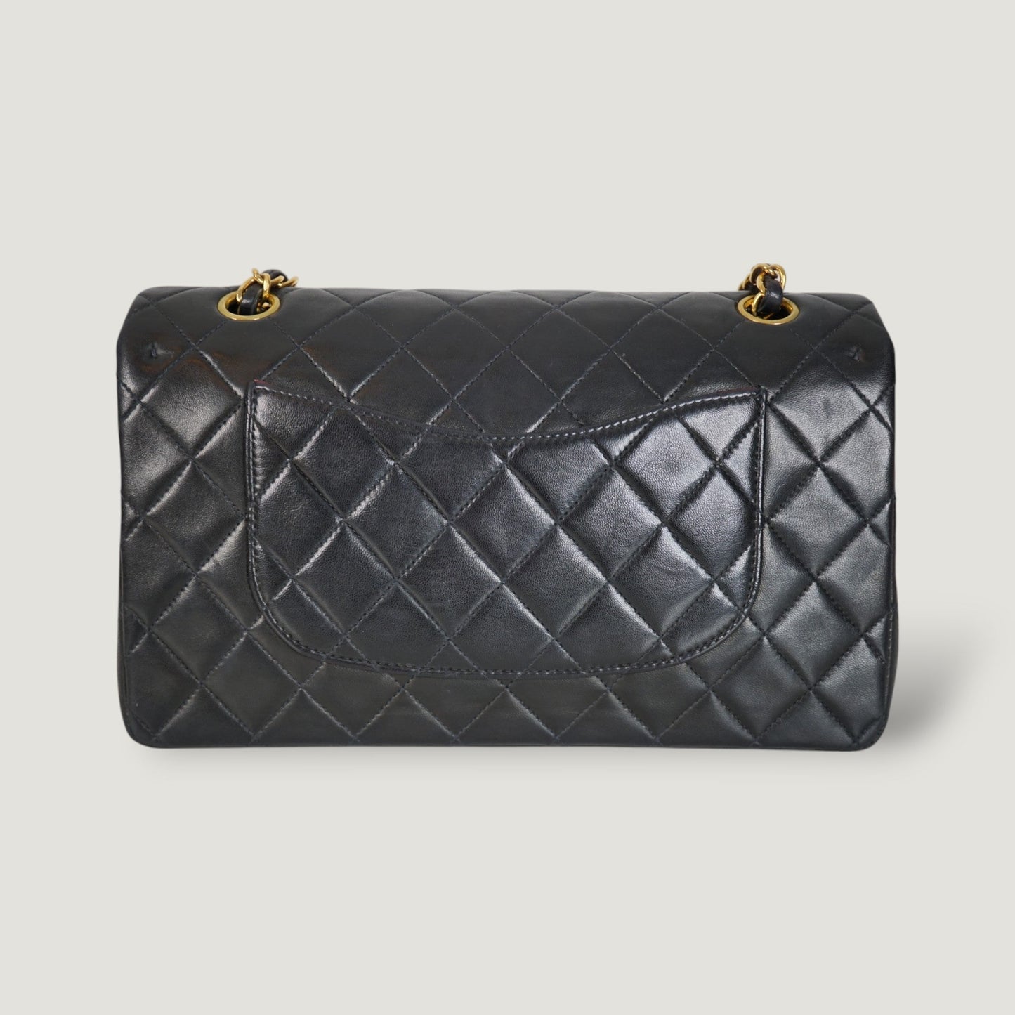 CHANEL CLASSIC MEDIUM BAG