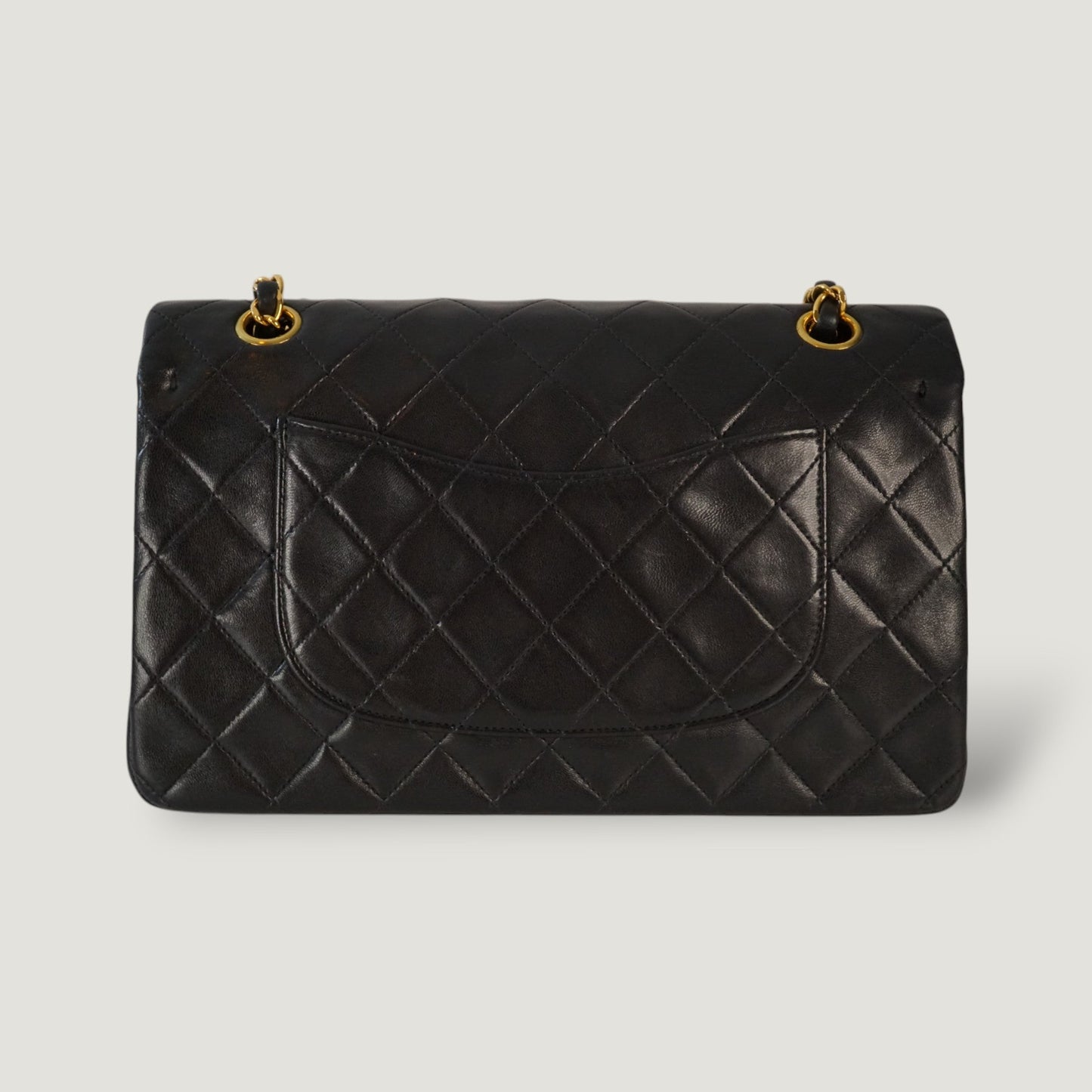 CHANEL CLASSIC MEDIUM BAG