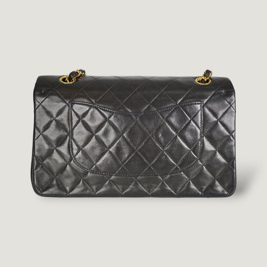 CHANEL CLASSIC MEDIUM BAG