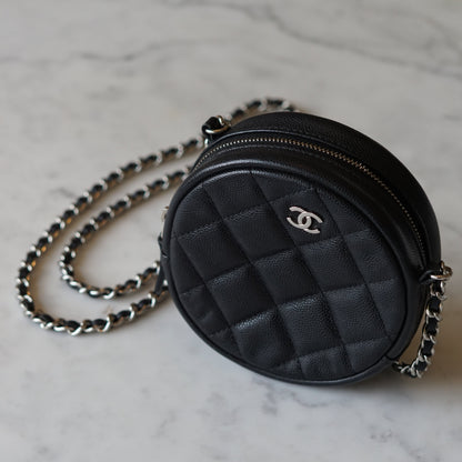 CHANEL CLUTCH