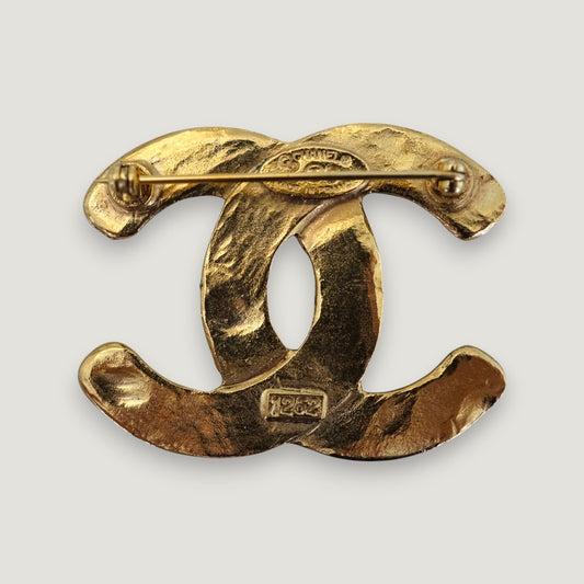 CHANEL BROOCH