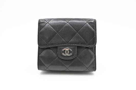 Chanel Compact Wallet in Black Leather