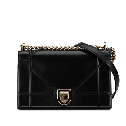 Dior Medium Calfskin Diorama Flap (SHG-gAEZfC)