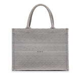 Dior Medium Cannage Embroidered Book Tote (SHG-8YiPXv)