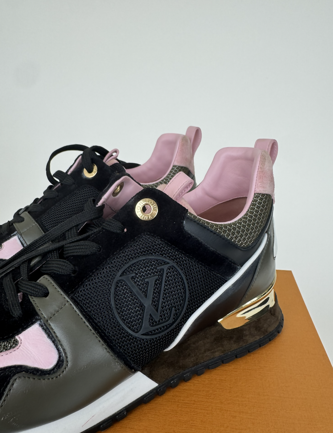 Louis Vuitton Run Away 'Khaki' - FULL SET
