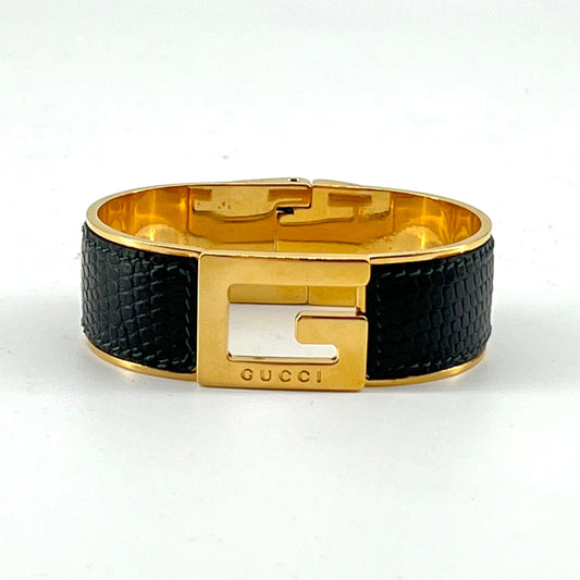 Gucci single G plaque logo bracelet