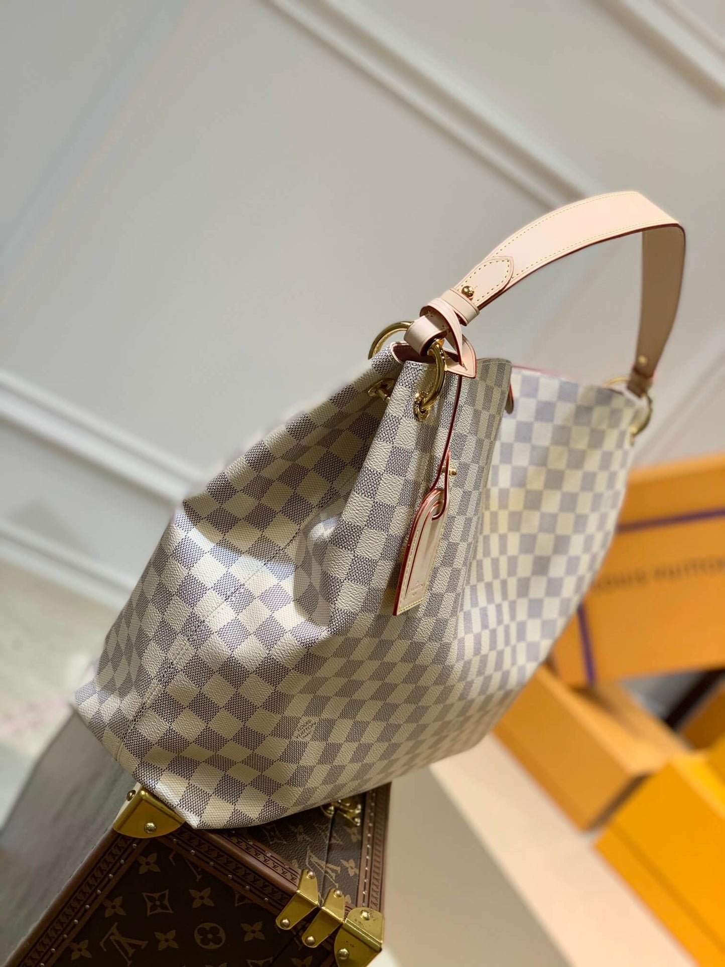 N42233 GRACEFUL GM big size WHITE PINK subaxillary bag