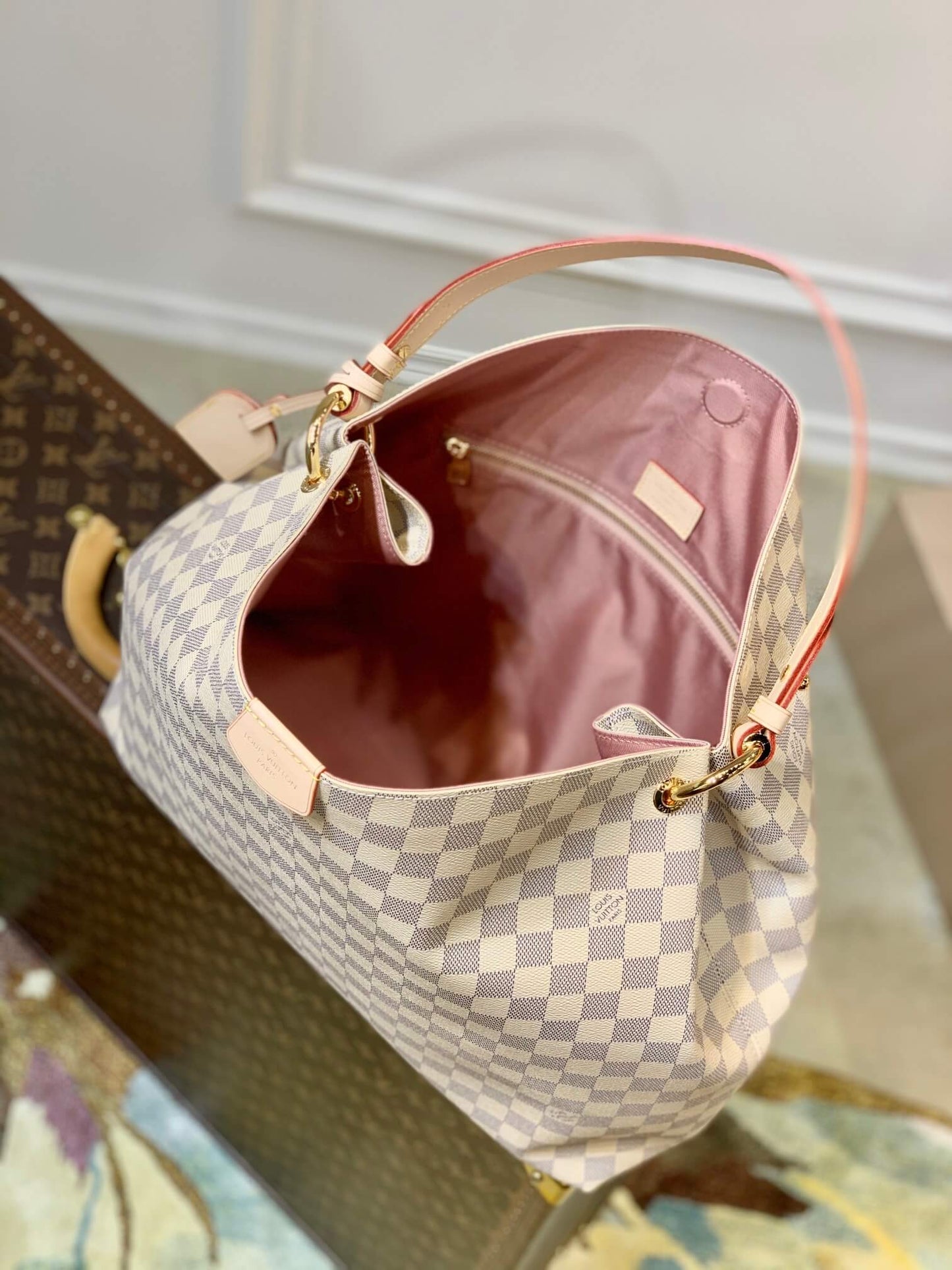 N42233 GRACEFUL GM big size WHITE PINK subaxillary bag