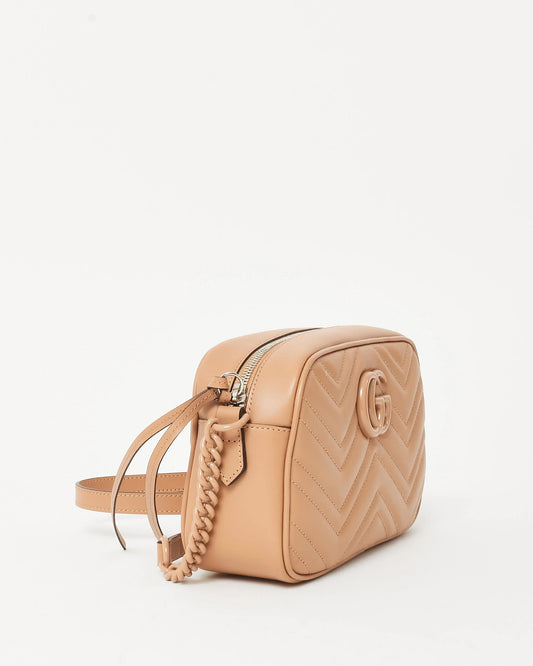 GUCCI GG MARMONT SMALL MONOCHROME CHAIN BAG