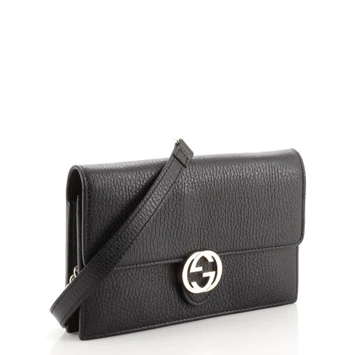 GCI DOLLAR CALFSKIN INTERLOCKING GG WALLET ON CHAIN
