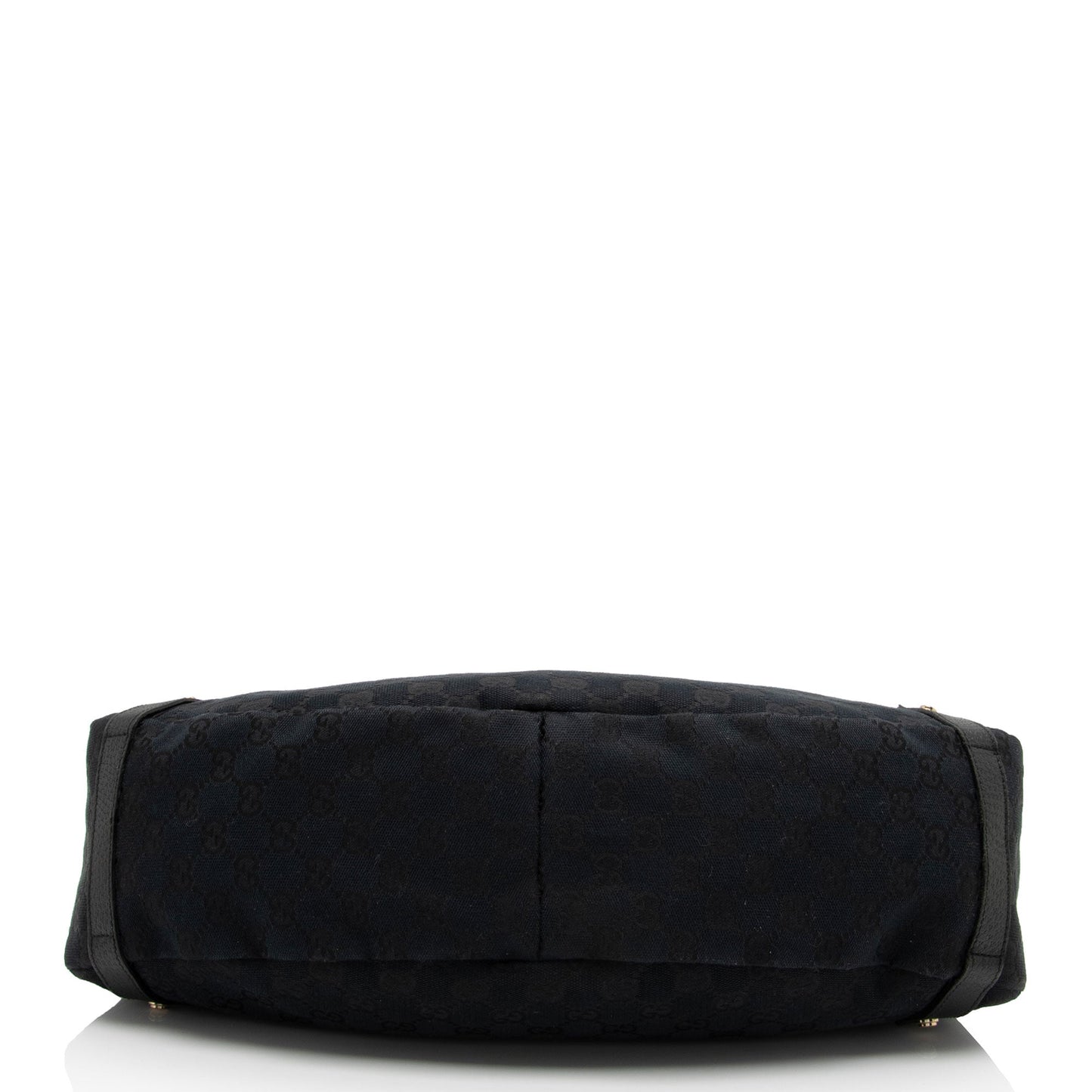 Gucci GG Canvas Abbey Medium Shoulder Bag (SHF-ZLaHNZ)