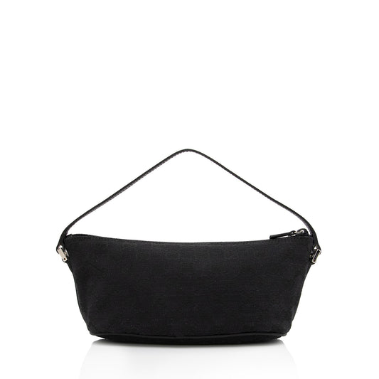 Gucci GG Canvas Classic Pochette (SHF-cCuOk2)