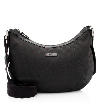 Gucci GG Canvas Half Moon Medium Messenger Bag (SHF-aTmqfv)
