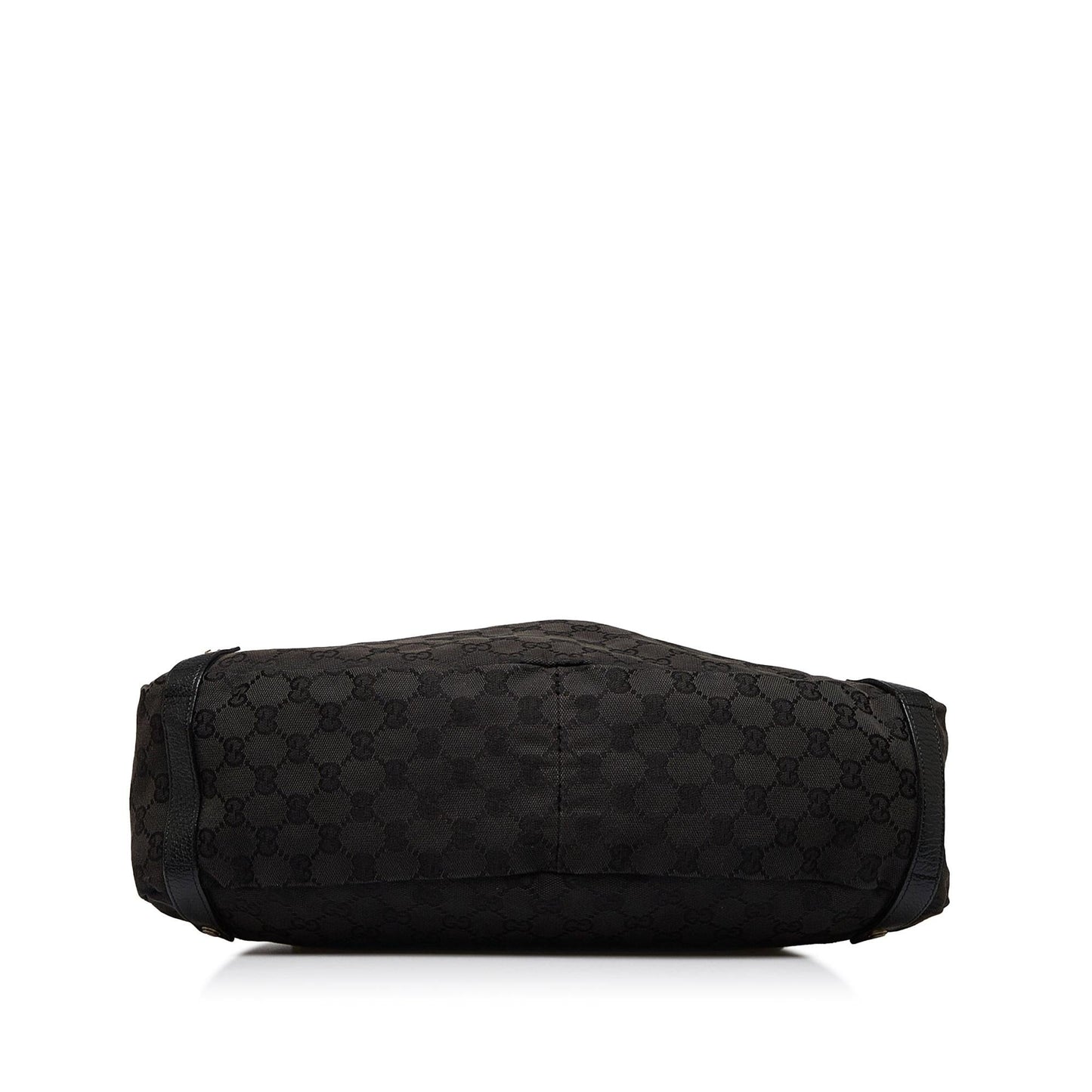 Gucci GG Canvas Pelham Shoulder Bag (DJMWdO)