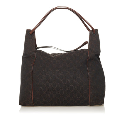 Gucci GG Canvas Shoulder Bag (35000)