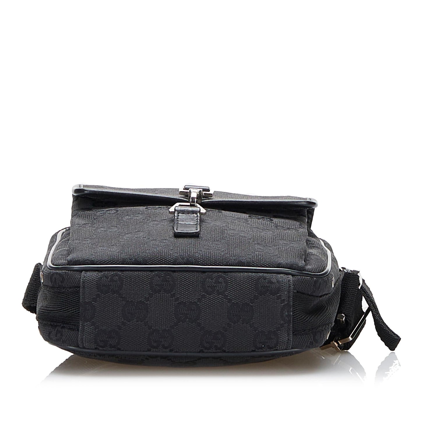 Gucci GG Canvas Shoulder Bag (9i1J2n)