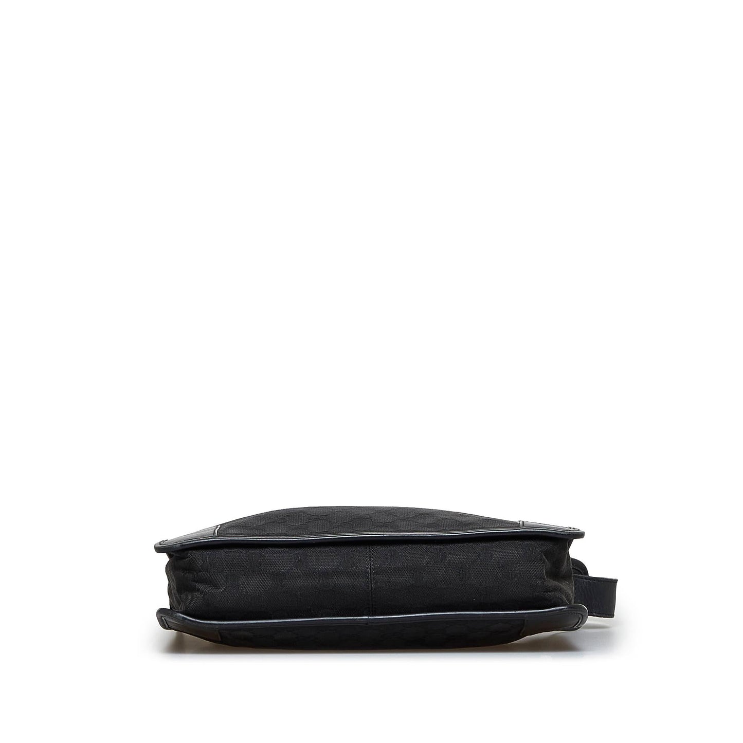 Gucci GG Canvas Shoulder Bag (VpXwNB)