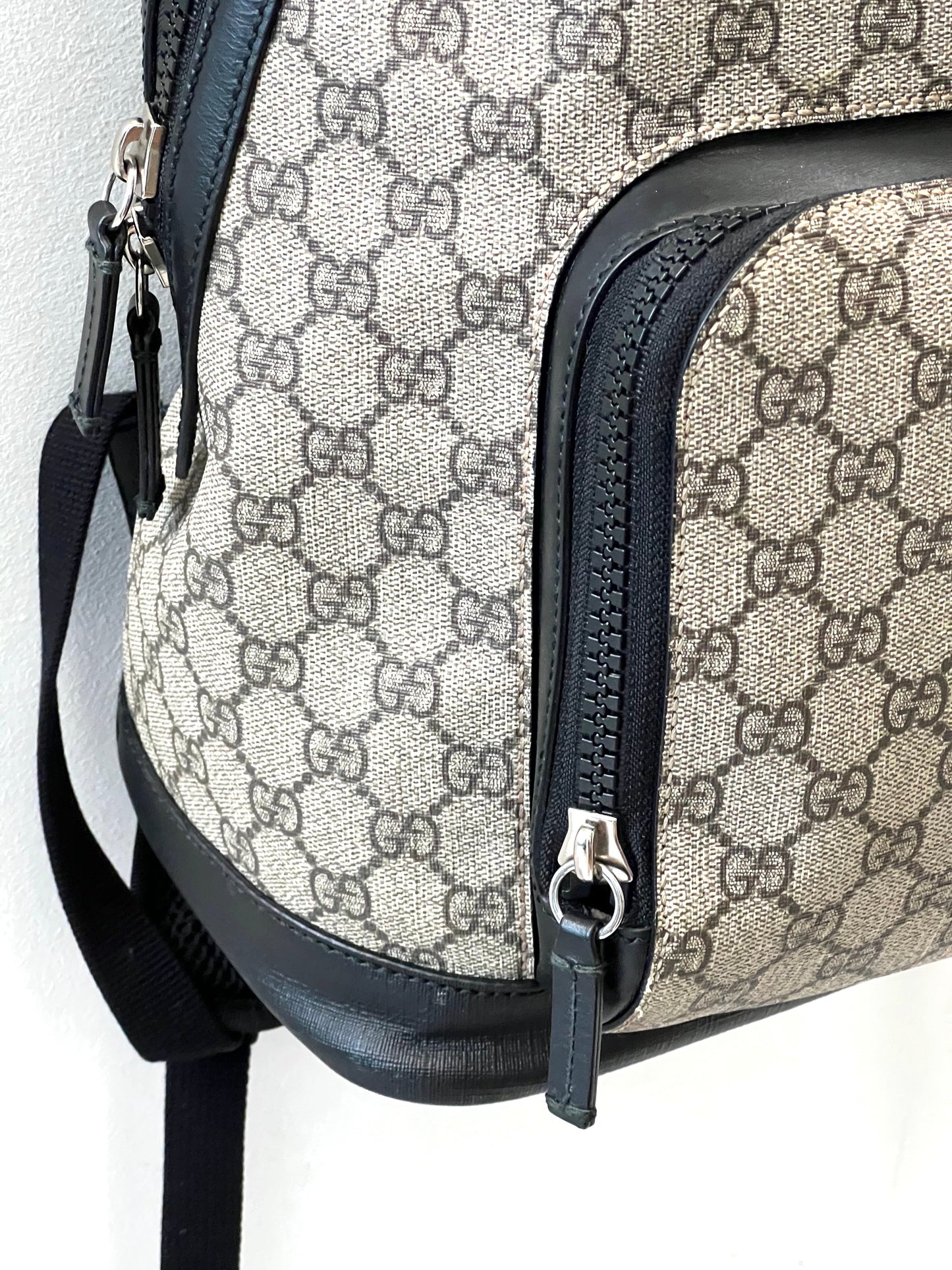 GCI - GG SUPREME MONOGRAM MEDIUM EDEN DAY BACKPACK
