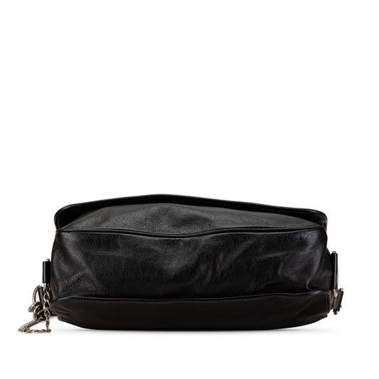 Gucci Leather Crest Chain Messenger Bag (FgBsnS)