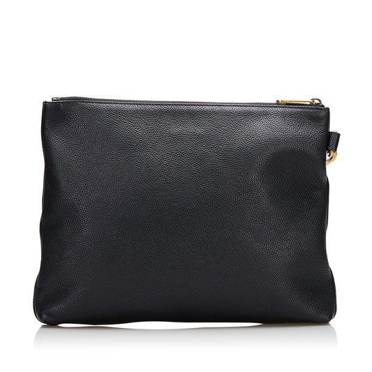 Gucci Logo Leather Clutch (Kmt4iX)