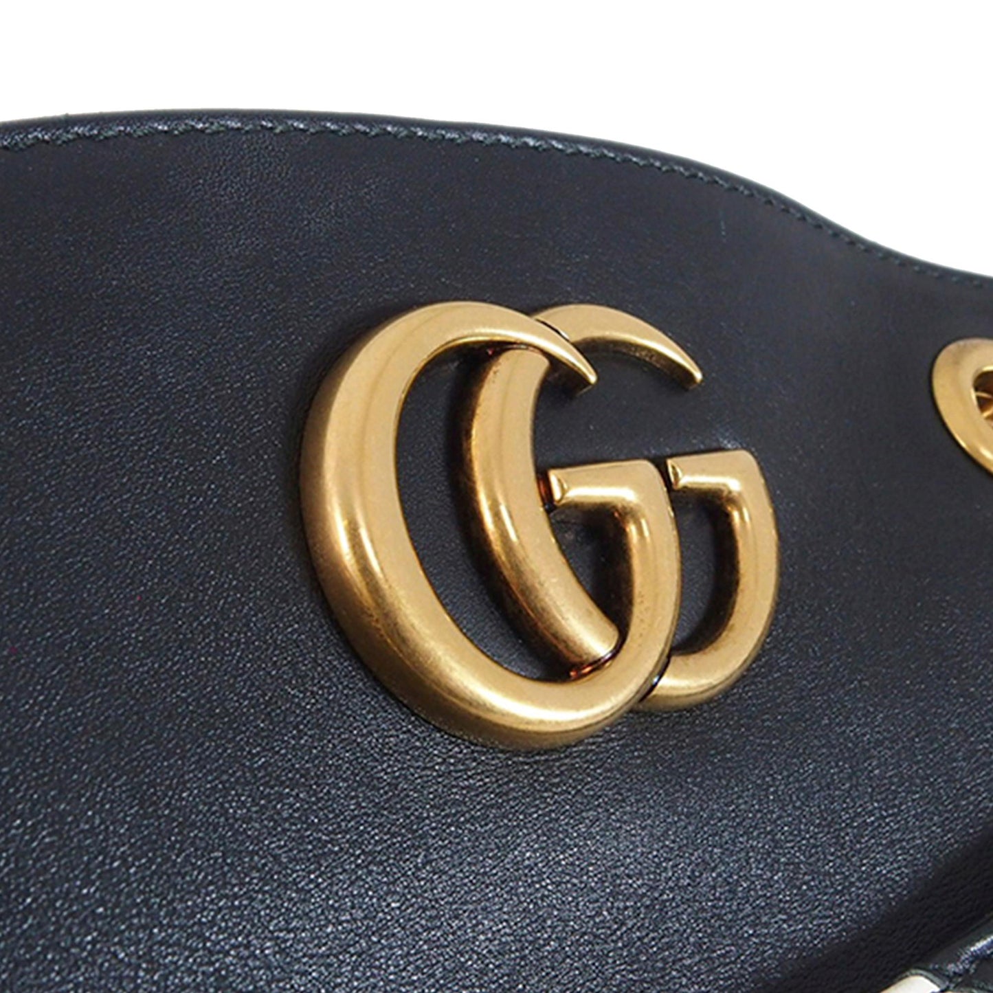 Gucci Medium GG Marmont (36640)